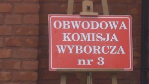 TRWAJĄ WYBORY PREZYDENCKIE  W POWIECIE NOWODWORSKIM - 10.05.2015