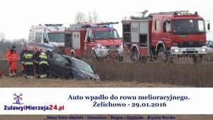 Auto wpadło do rowu melioracyjnego. Żelichowo - 29.01.2016