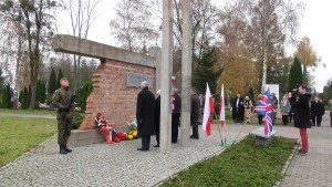 Malbork: Uroczystości na Cmentarzu Żołnierzy Wspólnoty Brytyjskiej - 09.11.2017