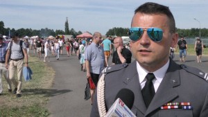 Pokazy lotnicze robiły wrażenie. Pilot MIG-a zachwycił umiejętnościami. Open Air Day 2018