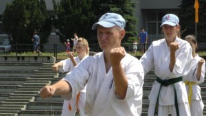 Klub karate uczcił 100- lecie odzyskania niepodległości przez Polskę.