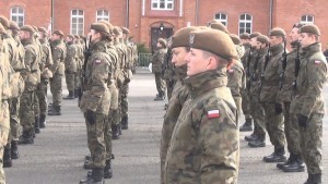 Rodzinna tradycja wojskowej przygody. Przysięga „terytorialsów” w Malborku.