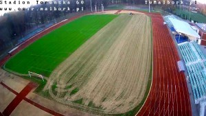 Piaskowanie murawy na Stadionie Miejskim w Malborku. Statystyki Rundy Jesiennej w pigułce 