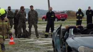 Wspólne ćwiczenia strażaków i terytorialsów z Malborka.