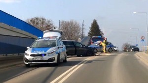 Malbork. Kolizja przed tunelem na  de Gaulle'a. Zobacz materiał wideo.