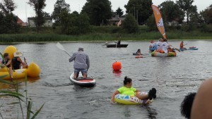 Spływ Na Byle Czym i Byle Jak z Malborskimi Morsami. Wideo i zdjęcia.