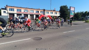 Charytatywny Ultramaraton Kolarski Strażaków wystartował z Malborka. Wideo i zdjęcia