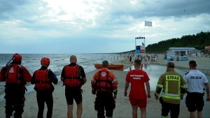 Morze nie wybacza błędów – zadbaj o swoje bezpieczeństwo nad wodą.