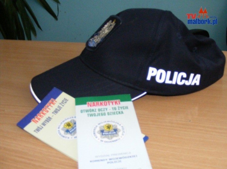 KPP Sztum: Zatrzymani z amfetaminą i nietrzeźwy kierowca TIR-a - 16.06.2013