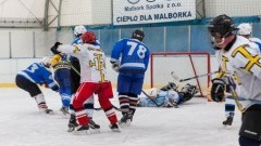 TRZECIA INAUGURACJA ROZGRYWEK REGIONALNEJ LIGI HOKEJA NA LODZIE W MALBORKU - 01.12.2013