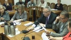BUDŻET MIASTA I GMINY NOWY STAW NA 2014 ROK UCHWALONY. XLIX SESJA RADY MIEJSKIEJ W NOWYM STAWIE - 04.12.2013