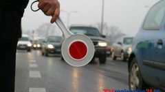 POLICJANCI Z DROGÓWKI W SZTUMIE W TRAKCIE DZIAŁAŃ SKONTROLOWALI 150 KIEROWCÓW - 06.04.2014