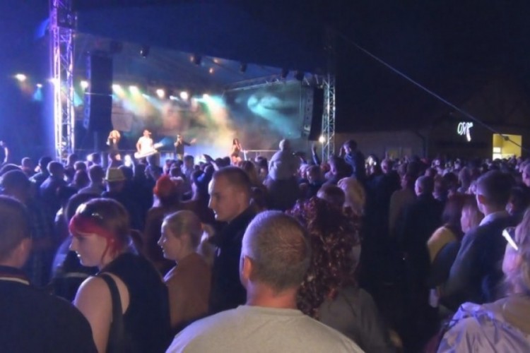 FESTIWAL "ŻUŁAWY W RYTMIE DISCO" W NOWYM STAWIE - 16.08.2014