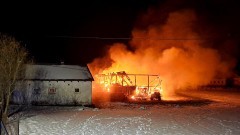 Powiat sztumski. Pożar garażu i stodoły w Żuławce Sztumskiej.