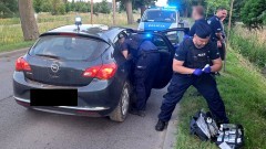 Malbork. Chciał odebrać sobie życie – uratowali go policjanci.