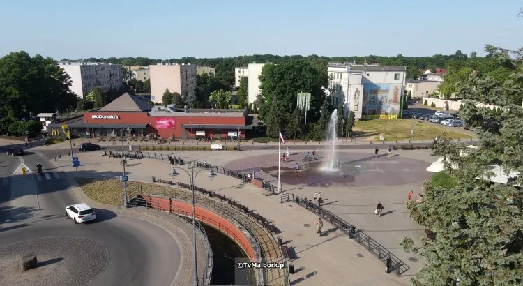 Czy Miasto Malbork powinno sprzedać bez przetargu grunt pod restauracją&#8230;