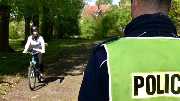 Policja ostrzega rowerzystów - strzeżmy swoich jednośladów.