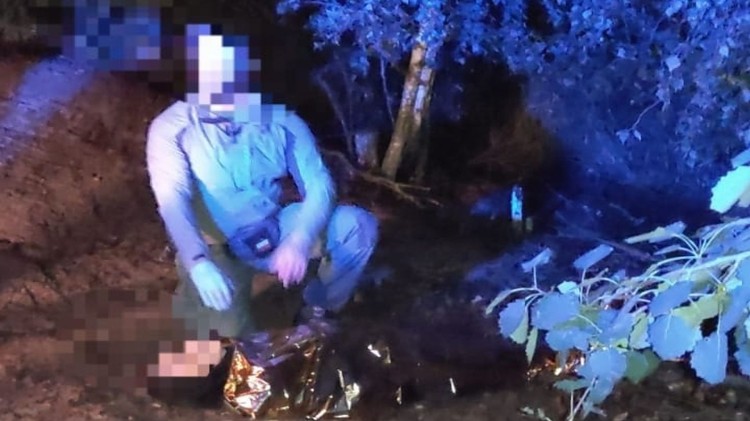 Powiat nowodworski. Chciał sobie odebrać życie – nastolatka w polu znaleźli policjanci.