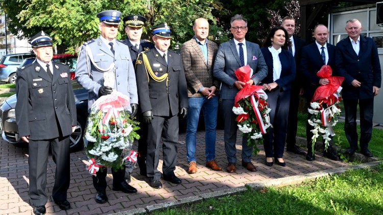 Nowy Dwór Gdański. Upamiętnienie 84. rocznicy wybuchu II wojny światowej.