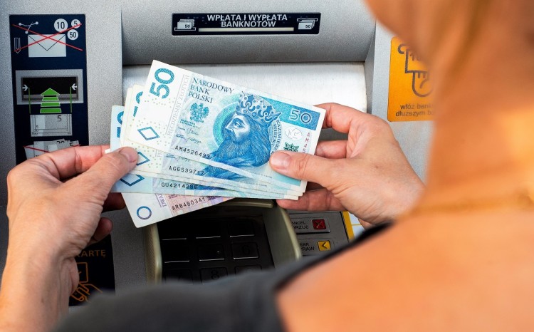 W I półroczu br. udaremniono przeszło 4,4 tys. prób wyłudzeń kredytów.…