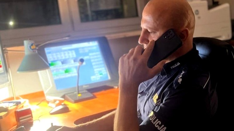 Malbork. Mężczyzna chciał popełnić samobójstwo – uratował go dyżurny policji.