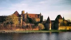Zamek w Malborku: Odkrywając piękno największej średniowiecznej twierdzy&#8230;