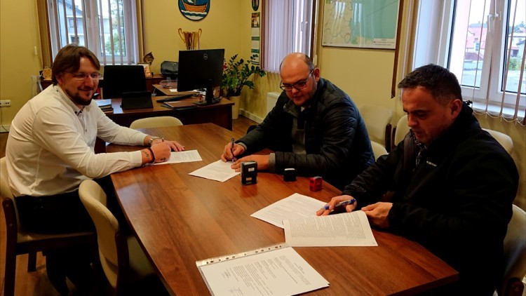 Gmina Sztutowo. Wkrótce przebudowa drogi gminnej w Kobylej Kępie.
