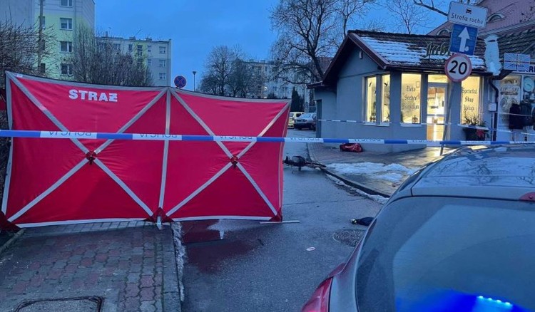 Sztum. Policjanci wyjaśniają okoliczności śmiertelnego potrącenia rowerzysty.