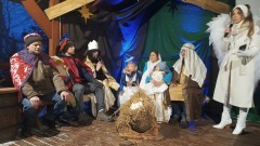 Orszak Trzech Króli i kolędowanie w Kończewicach. Zobacz wideo i zdjęcia - 06.01.2024