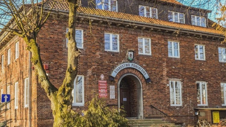 Wkrótce sesja Rady Powiatu Nowodworskiego.  Dowiedz się, czym zajmą się radni.