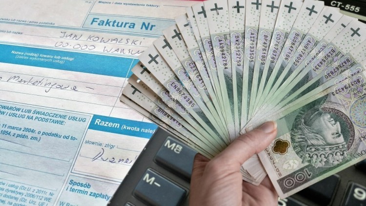 Małe firmy najbardziej boją się wzrostu kosztów, a najmniej niestabilności politycznej w kraju [BADANIE]