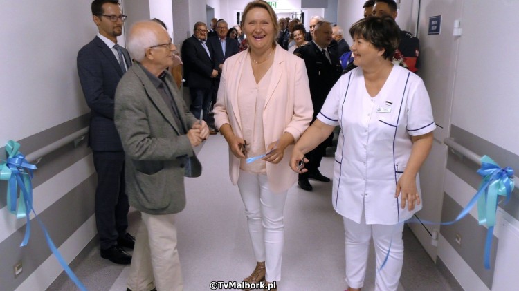 Uroczyste otwarcie oddziału chorób wewnętrznych w szpitalu w Nowym…