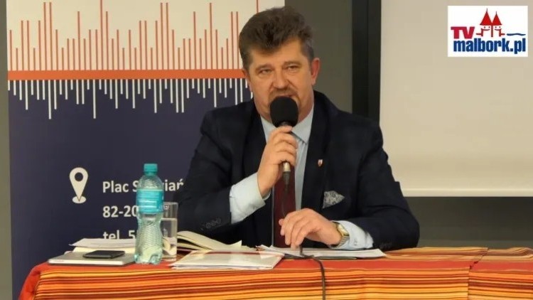 Burmistrz Malborka Marek Charzewski bez wotum zaufania i absolutorium.  Czy czeka nas referendum w sprawie odwołania włodarza? Czas pokaże.- Zobacz wideo III absolutoryjna Sesja Rady Miasta Malborka - 27.06.2024