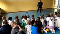Powiat sztumski. Bezpieczna droga do szkoły – spotkania policjantów z uczniami.