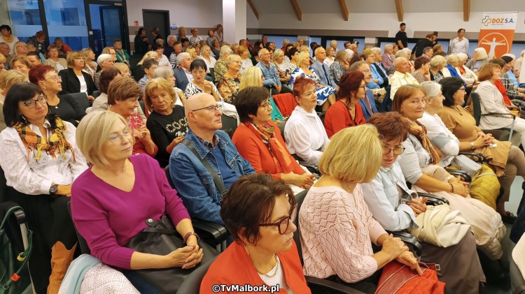 Malbork. 300 słuchaczy Uniwersytetu Trzeciego Wieku rozpoczęło nowy…
