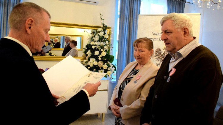 Nowy Dwór Gdański. Jubileusz 50-lecia małżeństwa państwa Danuty i Adama Kubiak.