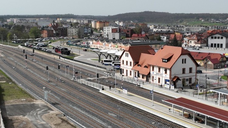 Kolej na Pomorzu zmienia się na lepsze