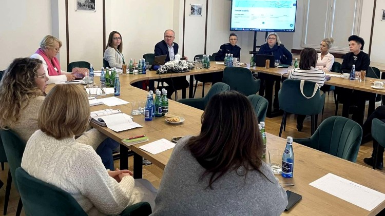 Nowy Dwór Gdański. Spotkanie Lokalnego Zespołu Koordynującego Realizację Narodowego Programu Ochrony Zdrowia Psychicznego.