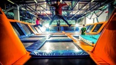 Poznaj świat nauki i odwiedź park trampolin z Gminą Malbork. 