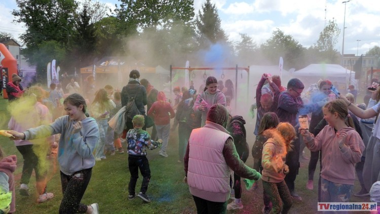 Sportowe emocje i kolorowy finał – Extreme Run Kids w Gminie Miłoradz. Wideo i zdjęcia