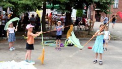 Rodzinna atmosfera i wspólna zabawa – IV Integracyjny Piknik Rodzinny w Dzierzgoniu.