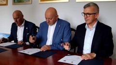 Dla bezpieczeństwa regionu – samorządy podpisały porozumienie o współpracy.