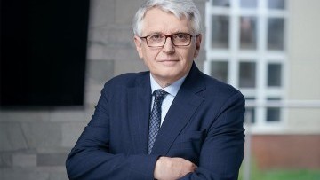 Profesor Andrzej Bochenek nie promuje żadnych leków ani suplementów&#8230;