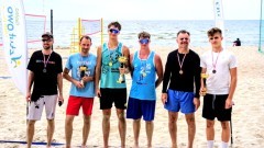 Sportowe emocje na plaży - za nami pierwszy turniej siatkówki w ramach Sztutowskiego Lata 2025.