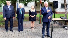 Nowy rok szkolny 2025/2026 oficjalnie rozpoczęty w Nowym Stawie.