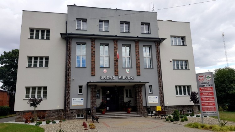 We wtorek sesja Rady Miejskiej Nowego Stawu – sprawdź porządek obrad.