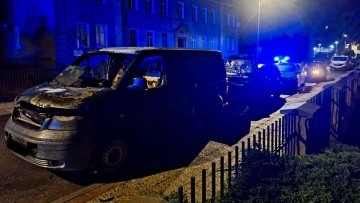 Pożar trzech samochodów na ul. Kraszewskiego w Malborku.