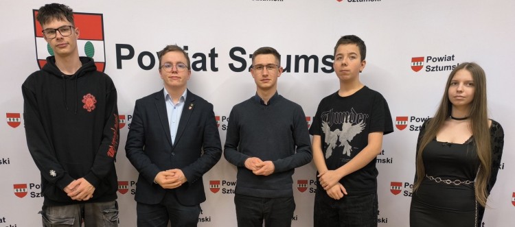 Druga sesja Młodzieżowej Rady Powiatu Sztumskiego – nowe prezydium wybrane.