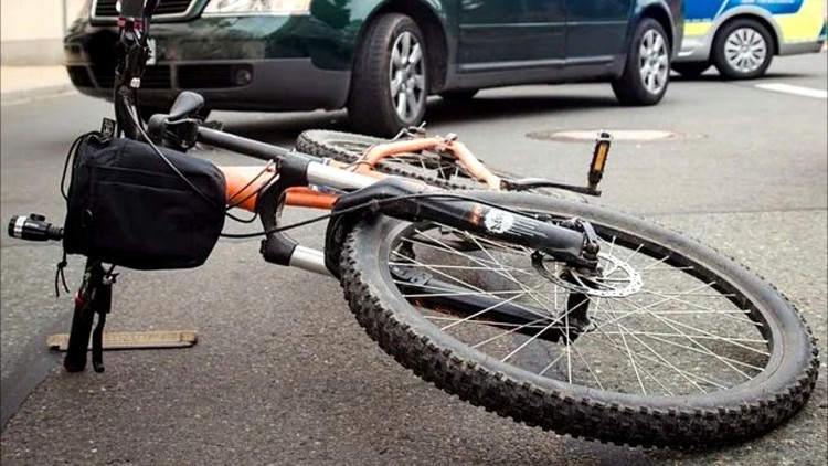 Niebezpieczna przejażdżka w Bukowie - prawie 4. promile w organizmie rowerzysty.