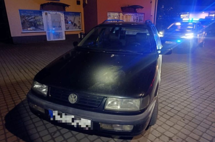 Policjanci sztumskiej drogówki zatrzymali kierowców zagrażających bezpieczeństwu na drogach.